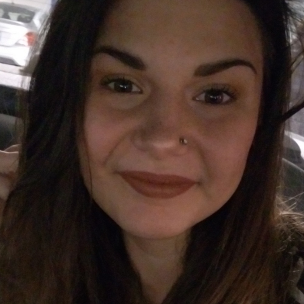 Meet your Posher, Karissa